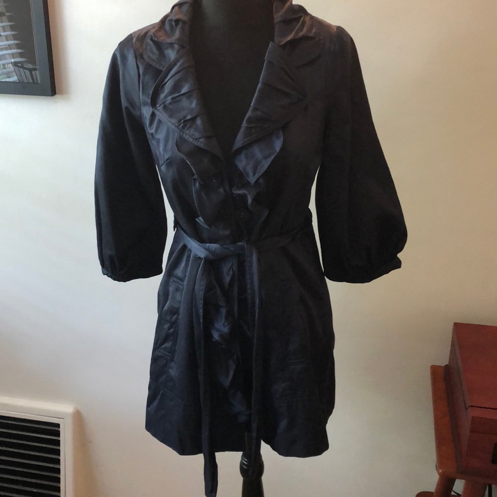 Ryu spring trench in blue